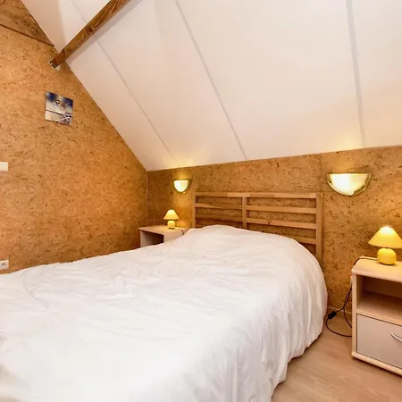 In With Sauna Holiday home Masbourg